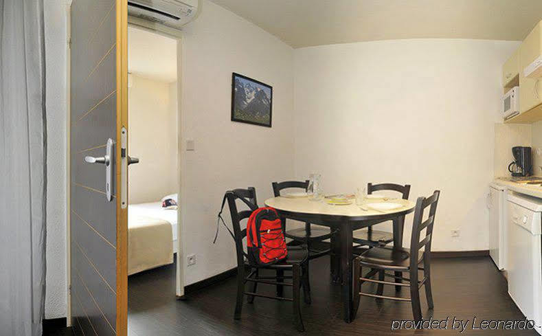Aparthotel Foch 3*